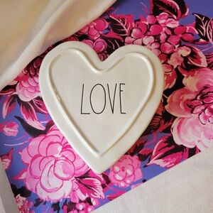 Rae Dunn Heart-Shaped Trinket Box